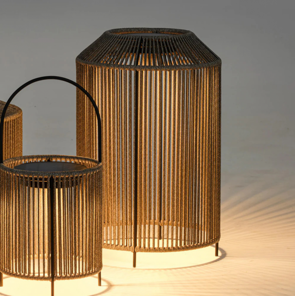 Mora lamp. Lámpara exterior