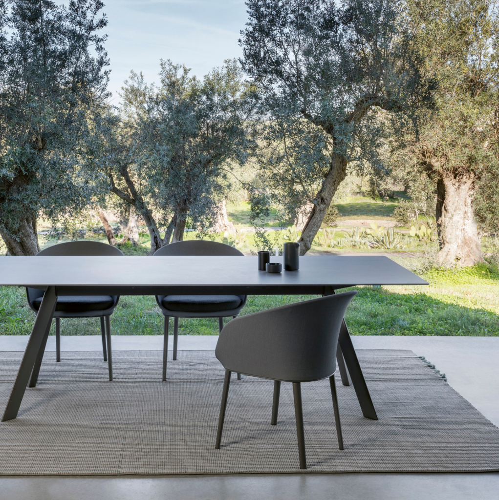Atrivm outdoor mesa de exterior