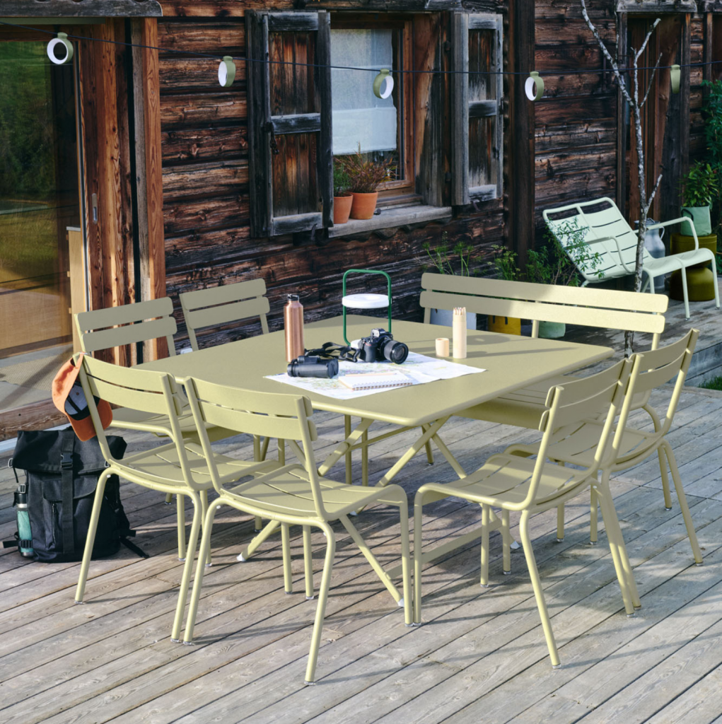 Caractere Mesa comedor de exterior (2)