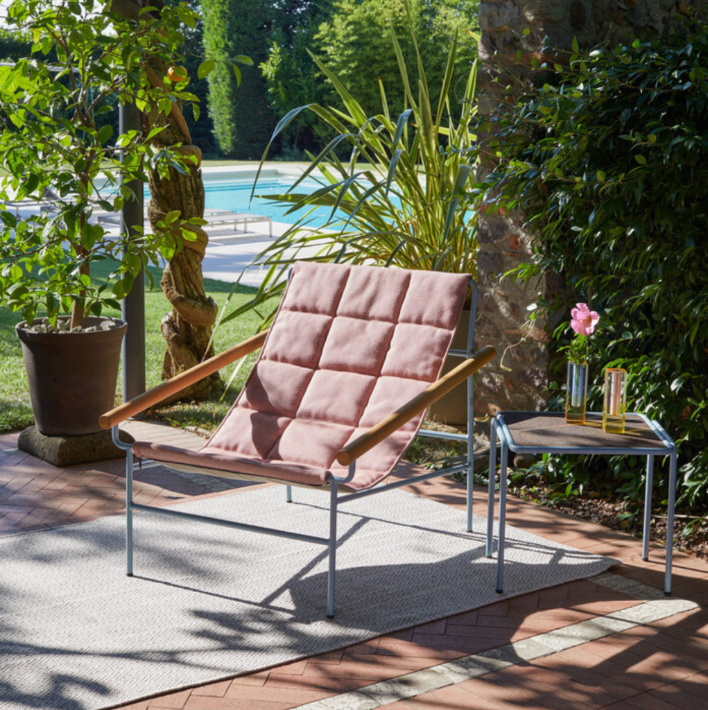 Sillón Dress_Code exterior acero e iroko SCAB